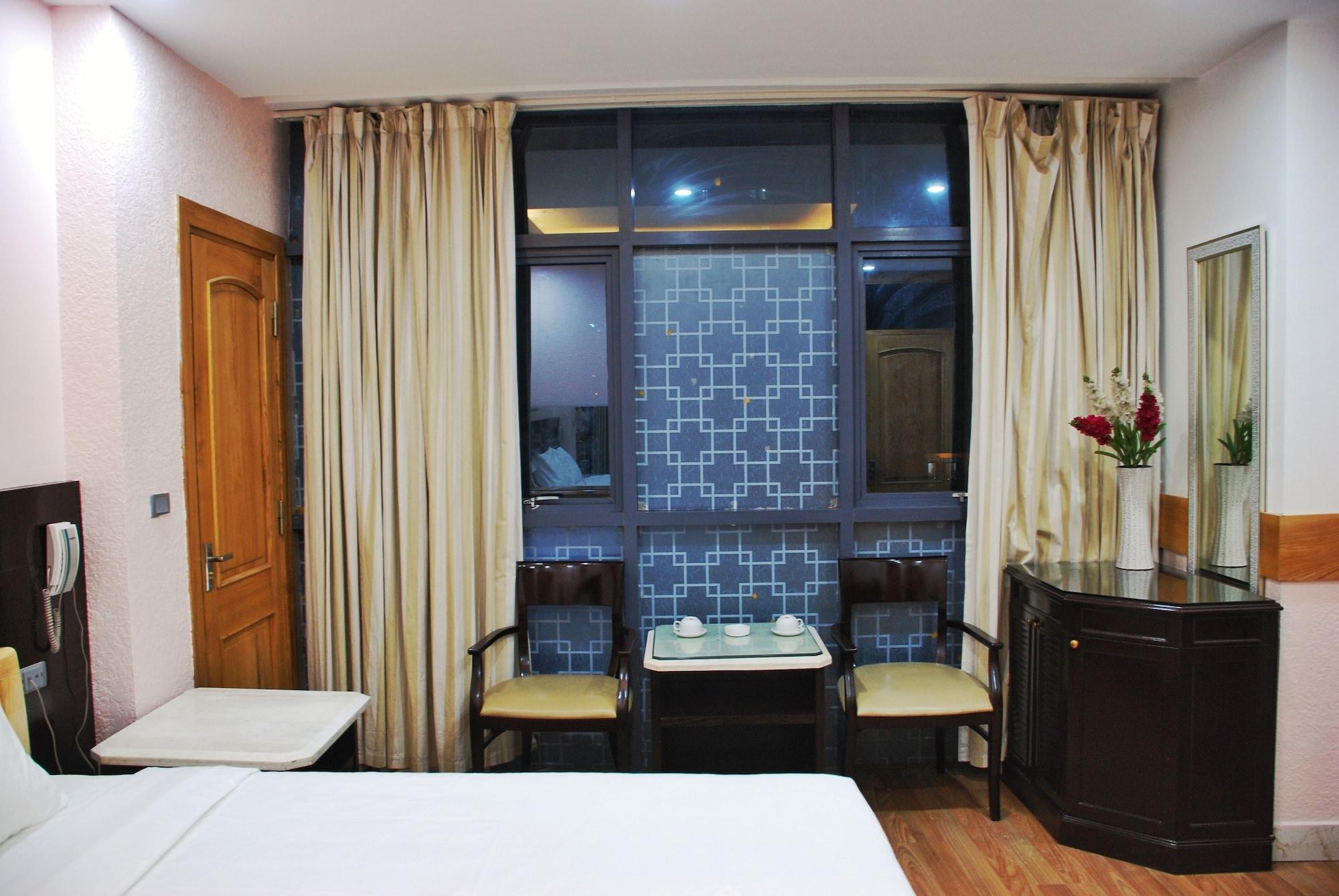 Nice Hotel Hanoï Extérieur photo